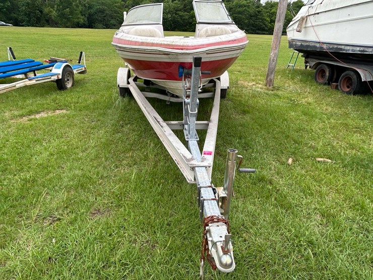 2008-tahoe-q5i-ski-boat-w/mercruiser-alpha-one-inboard-&-aluminum-trailer-(no-title~bos-only) (inop)-image-9