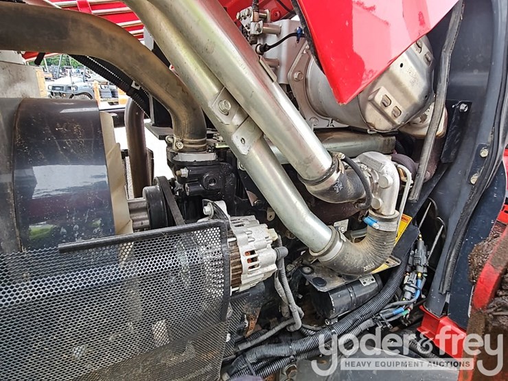 2014-massey-ferguson-1749-image-30