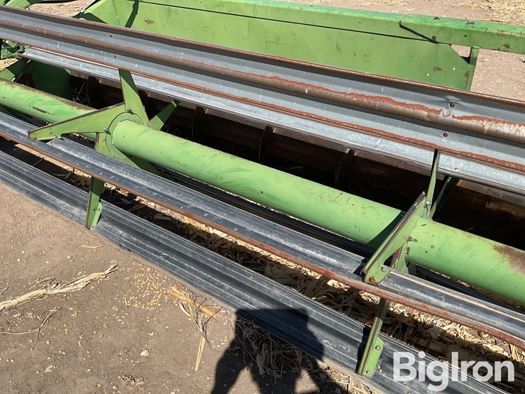 john-deere-224-image-12