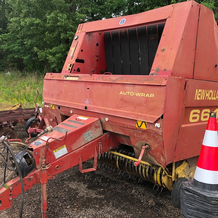 NEW HOLLAND 664