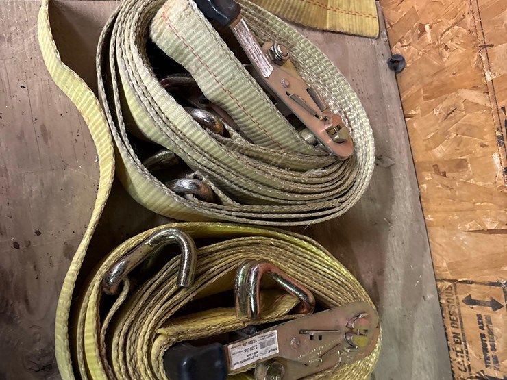 2-ratchet-straps-image-1