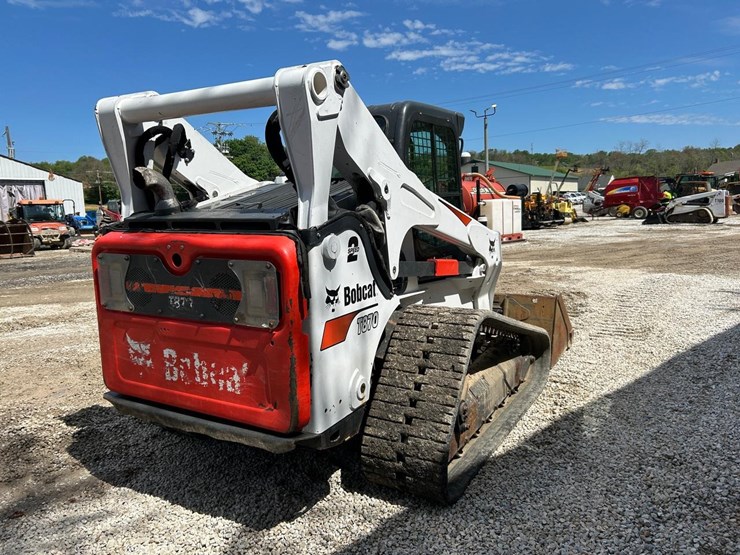 2022-bobcat-t870-image-4