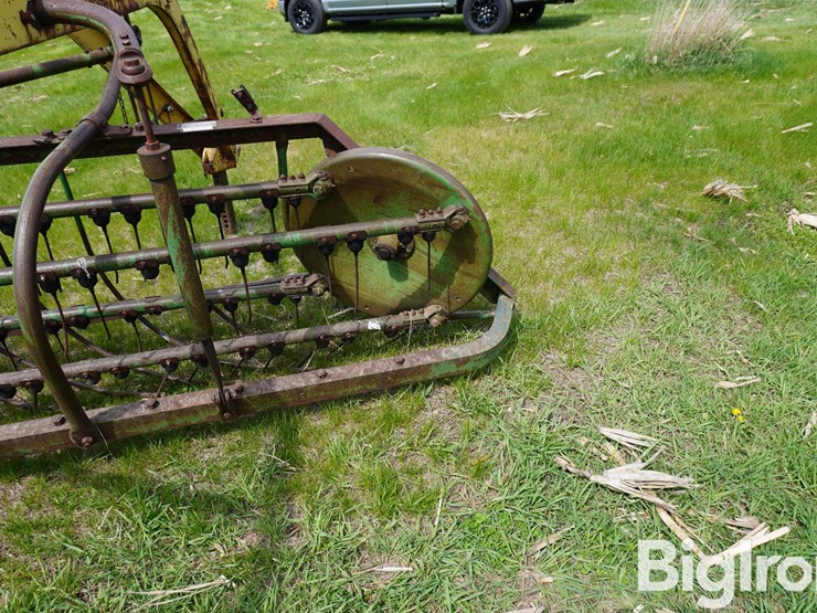 john-deere-896-image-9