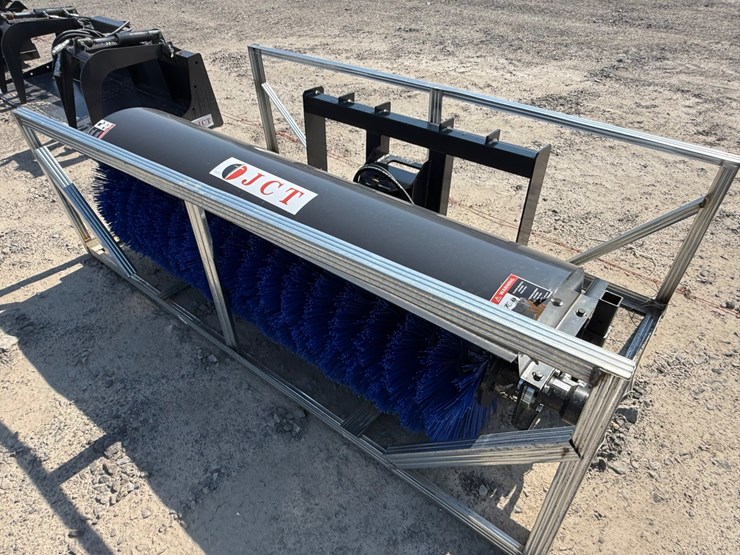 #2040-•-unused-jct-skid-steer-angle-broom-inv#-45721-image-8