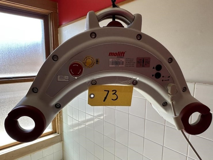 molift-nomad-bathroom-lift-image-2