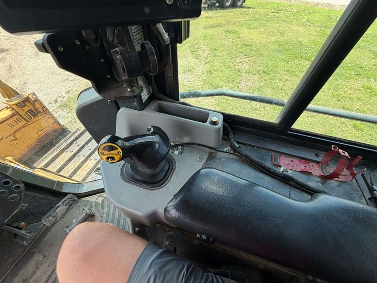 komatsu-d39px-23-image-27