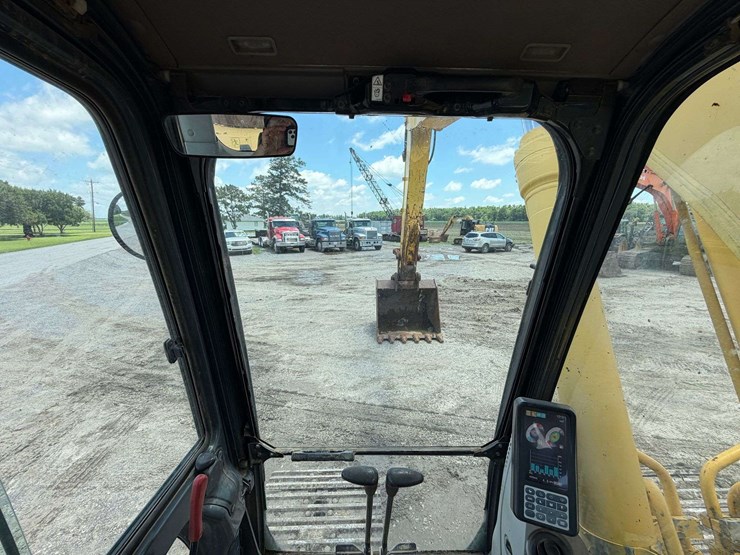2011-kobelco-sk350-9-image-31