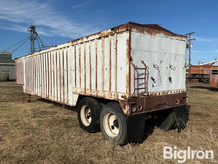 1973-hobbs-grain-trailer-image-7