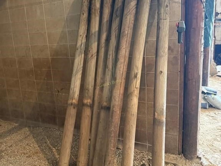 wood-posts-image-2
