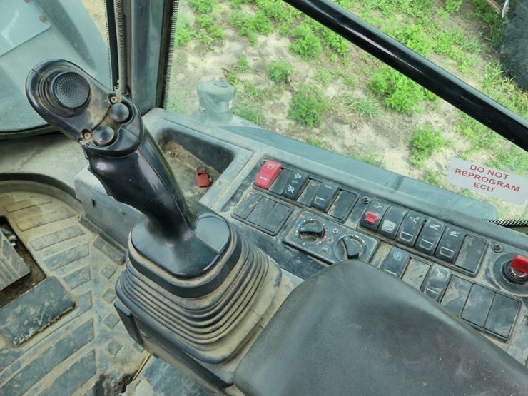 deere-344l-image-15