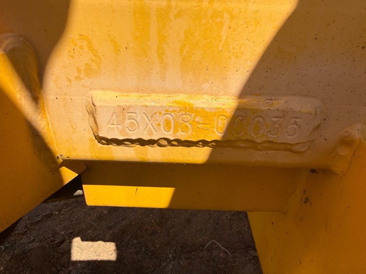 2008-bil-jax-45xa-image-33