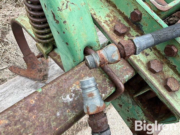 john-deere-1000-image-14