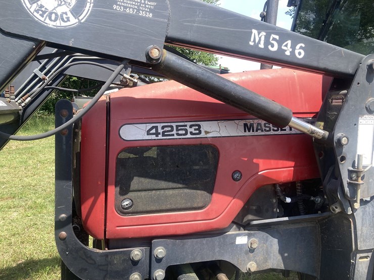 massey-ferguson-4253-image-7