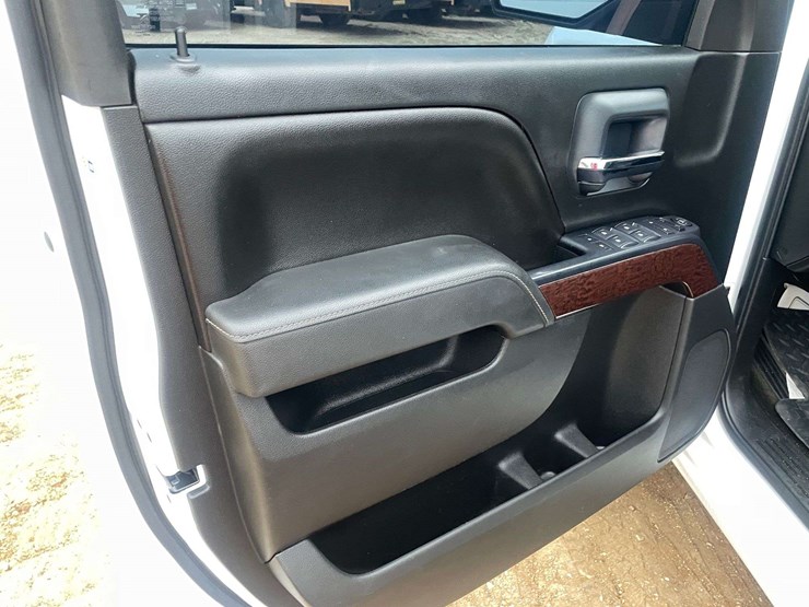 2015-gmc-sierra-1500-image-9
