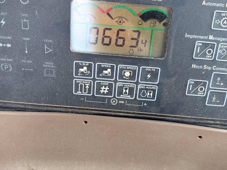 john-deere-8320-image-52