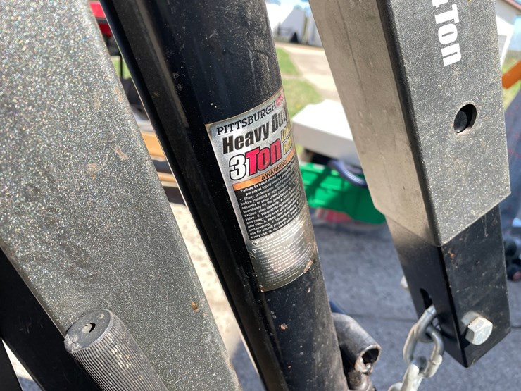 #7020-•-pittsburgh-heavy-duty-shop-crane-image-5