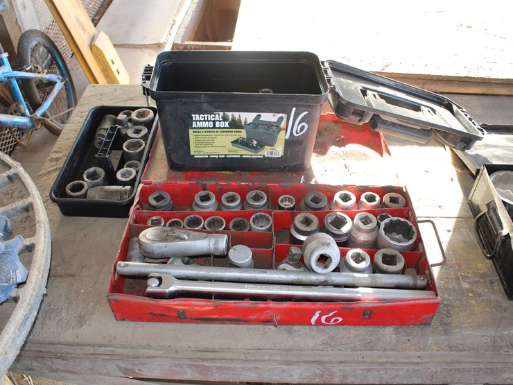 lot-of-3/4-"-and-1"-sockets-image-2