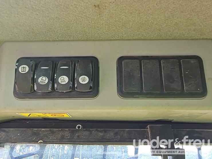 2019-caterpillar-289d-image-34