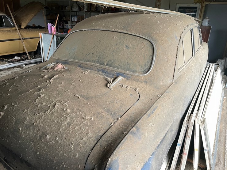 #7084-•-chevrolet-styleline-2-door-sedan-*must-be-trailered,-no-engine*-(sells-parts-only)-image-4