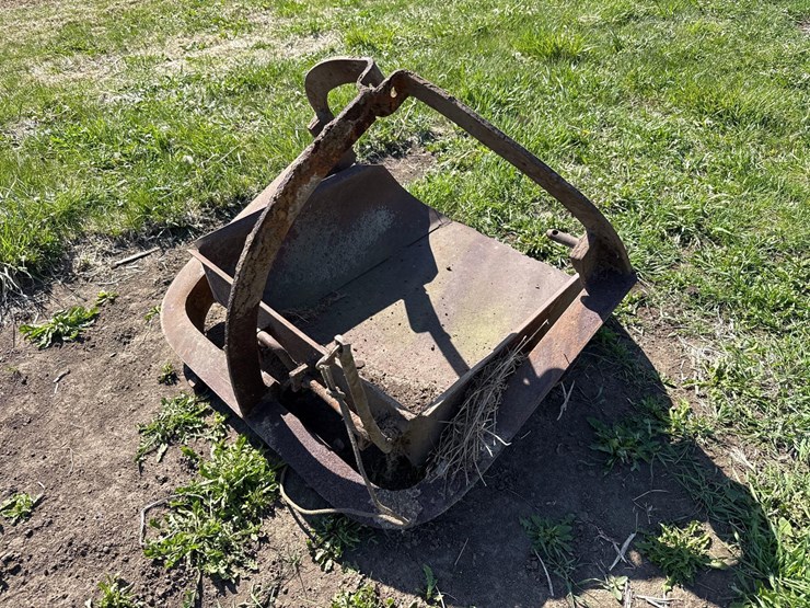 ford-8n-image-2