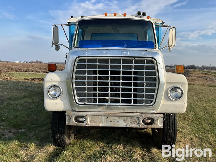 1978-ford-ln7000-image-2