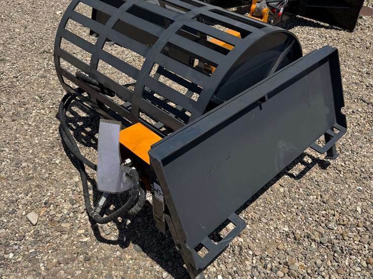 skid-steer-rock-screening-tumbler-(new/unused)-image-2
