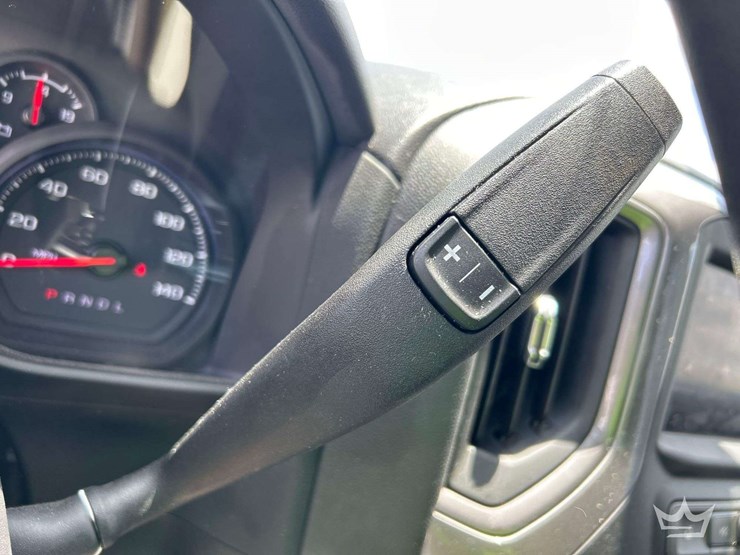 2022-chevrolet-silverado-1500-image-17