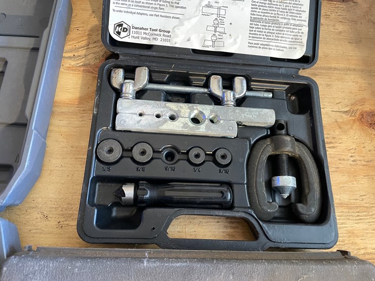 #7030-•-ryobi-drill-and-misc.-tool-cases-image-4