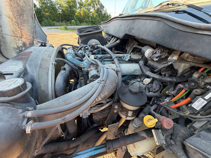 2006-international-durastar-4300-image-34