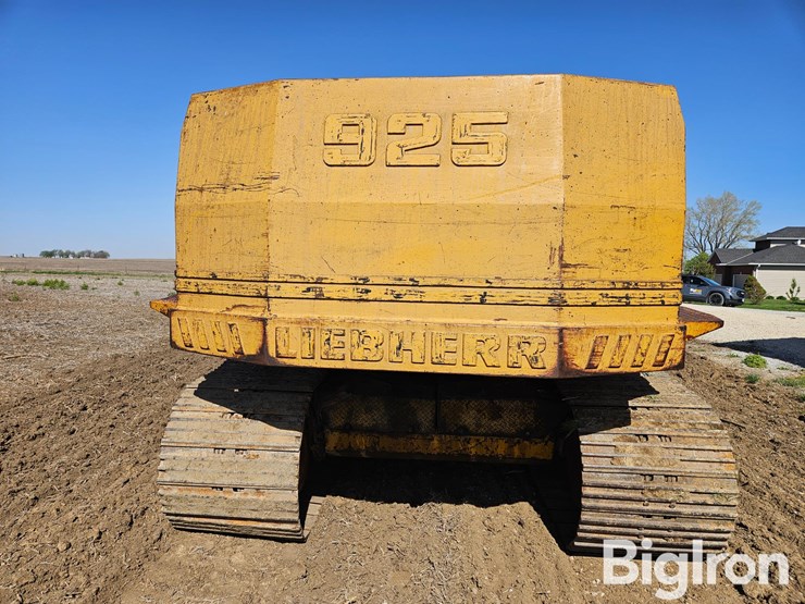 liebherr-r925-image-6