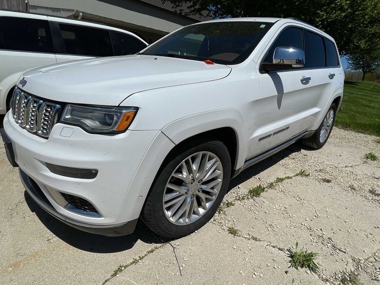 2018-jeep-grand-cherokee-image-9