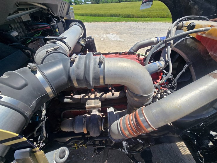 2023-kenworth-w900-image-48