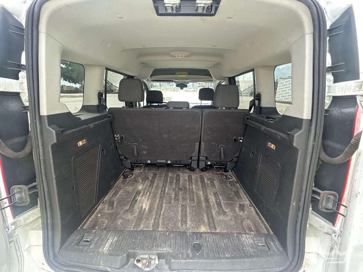 2014-ford-transit-connect-image-23