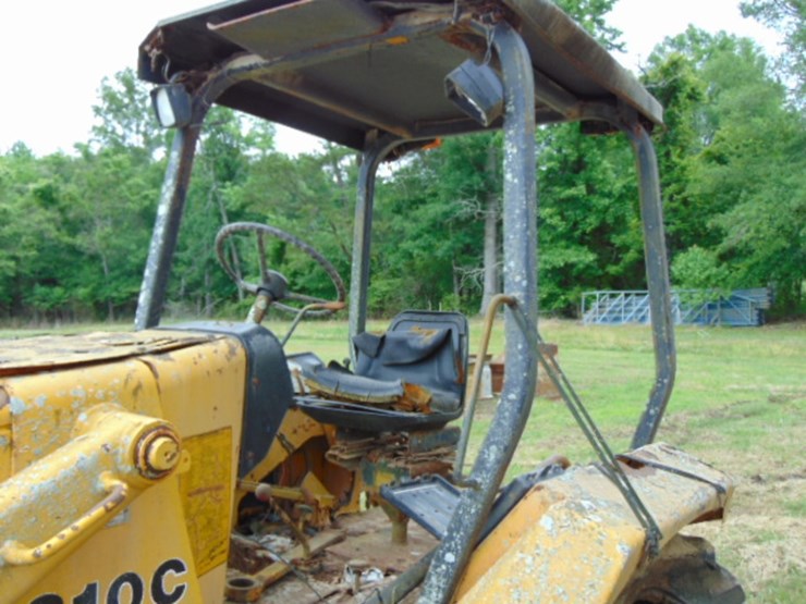 deere-210c-image-10
