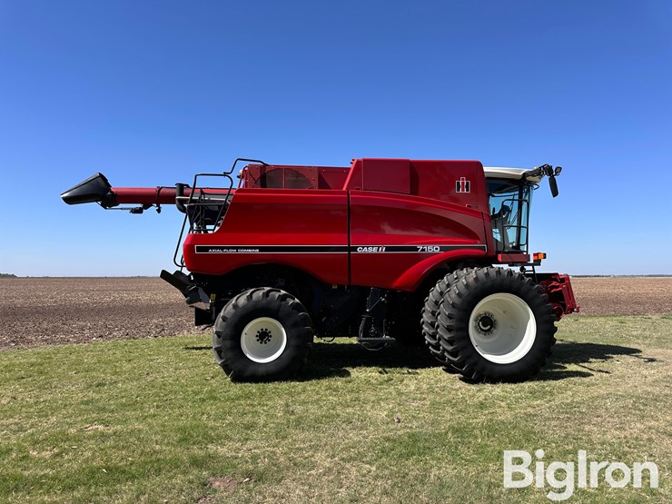 2019-case-ih-7150-image-4