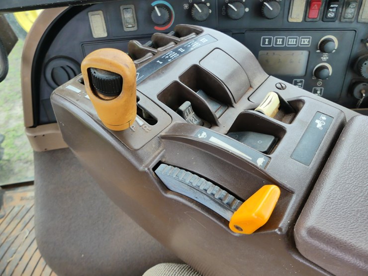john-deere-8530-image-19