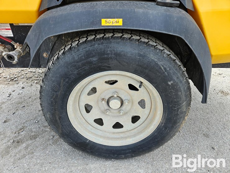 2020-massey-ferguson-730-image-14