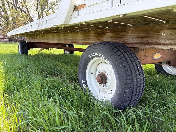 102”-x-18ft-wood-flatbed-image-9