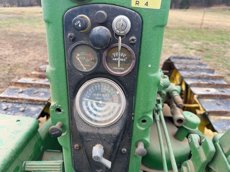 john-deere-420-image-37