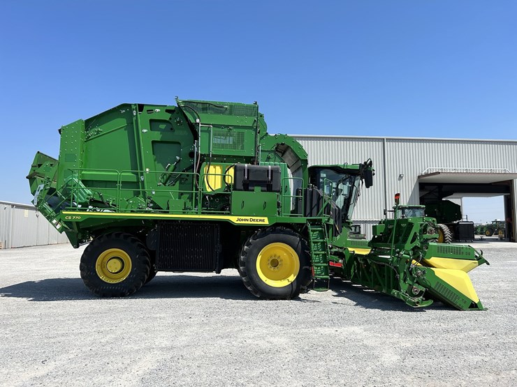 2020-john-deere-cs770-image-1