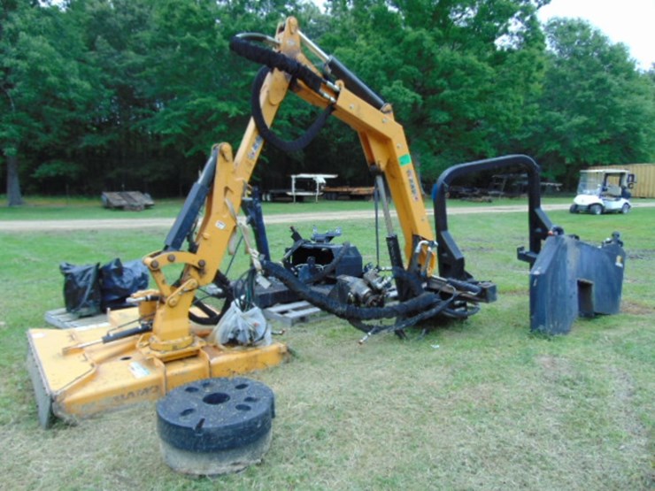 alamo-industrial-samarai-22-boom-mower-image-1