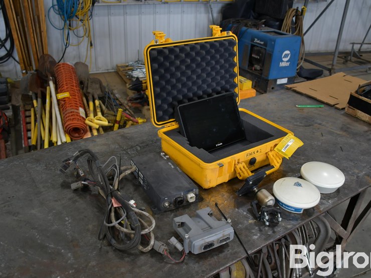 trimble-tmx2050-image-3