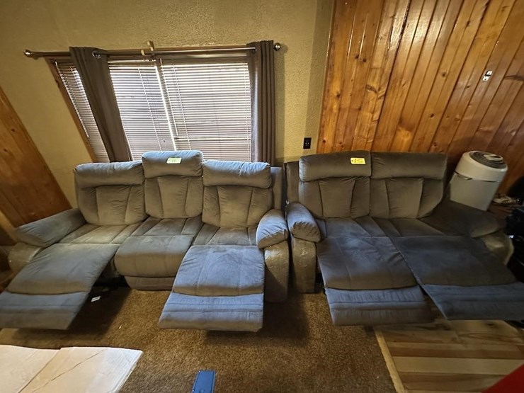 couch-and-loveseat-image-4