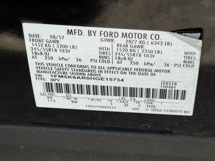 2017-ford-explorer-image-10