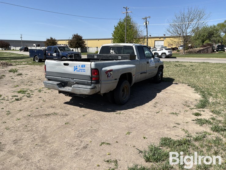 2000-dodge-ram-3500-image-5