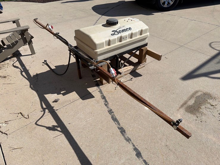 demco-40-image-4