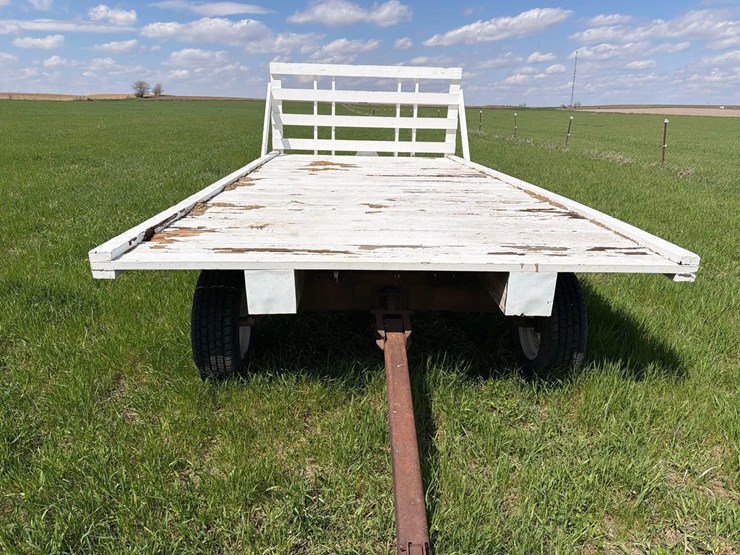 102”-x-18ft-wood-flatbed-image-2