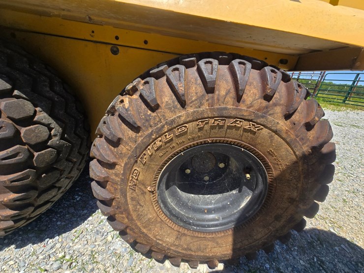 #24312-•-caterpillar-worksite-6x4-image-49
