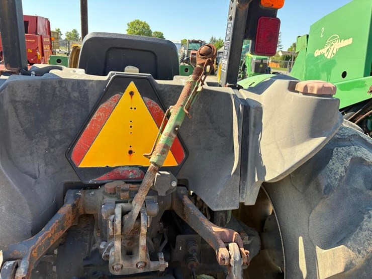 john-deere-5105-image-15