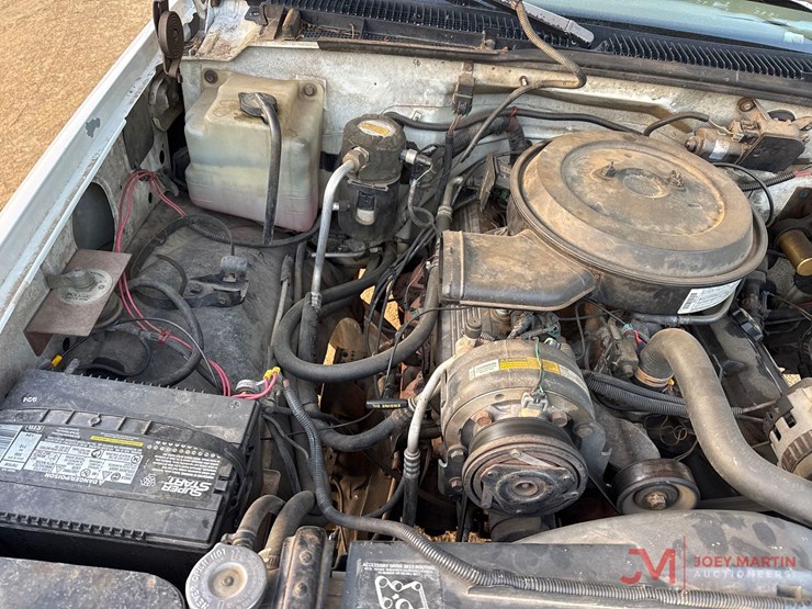 1995-chevrolet-cheyenne-3500-image-20